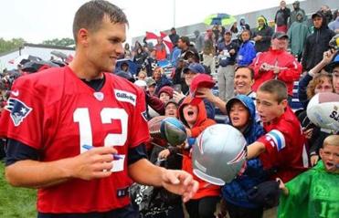 New England Patriots: Patriots and Patriots Nation Stand Firm Behind TB12.